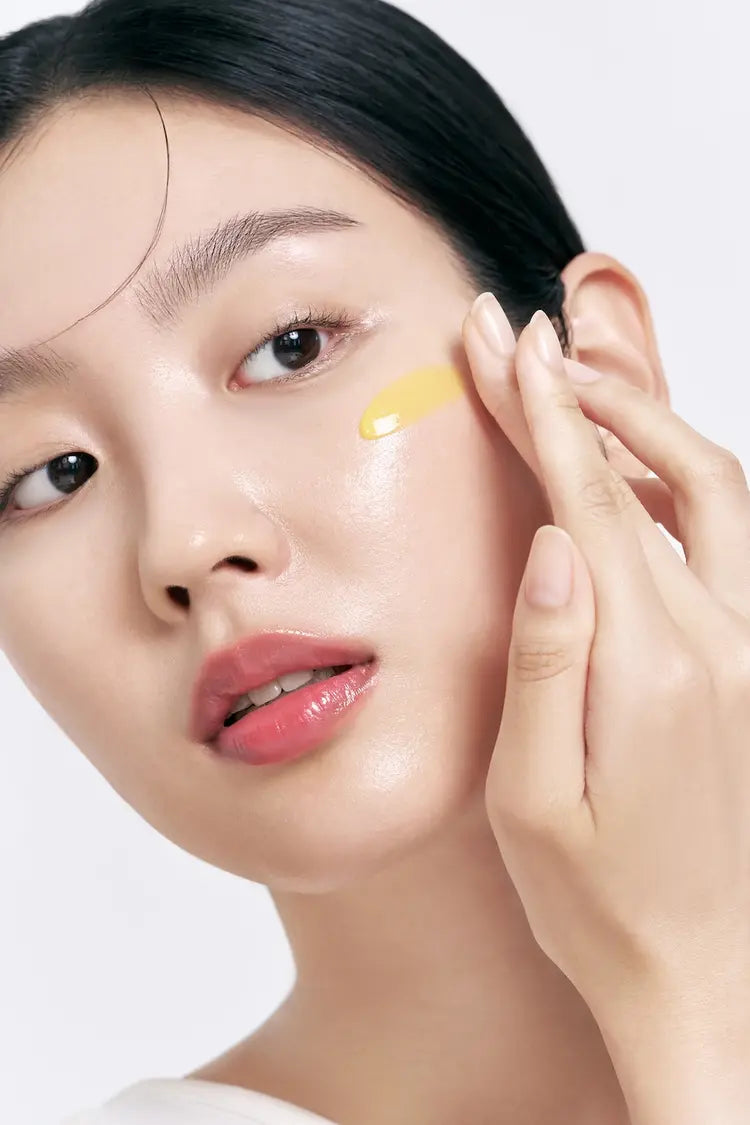 The Vita A Retinol Shot Tightening Booster - 15ml